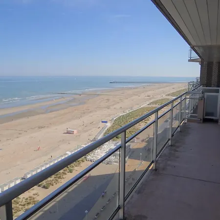 Scorpio Bi With Beautiful Sea Views * Nieuwpoort